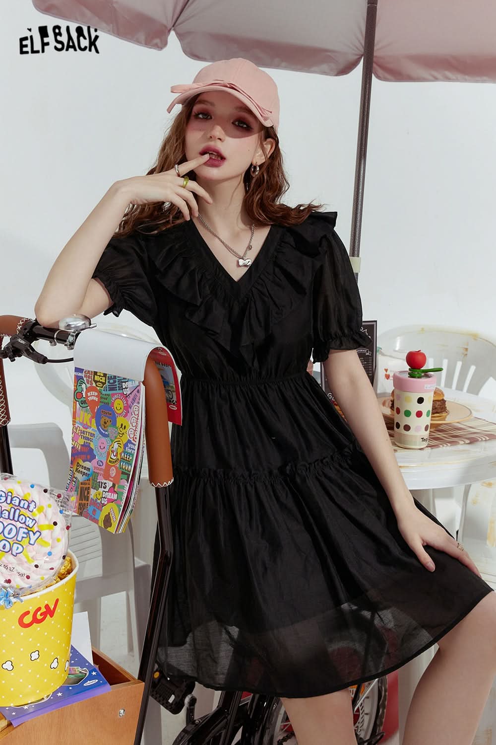 ELFSACK Ice silk ruffled black slim intellectual French style v-neck dress