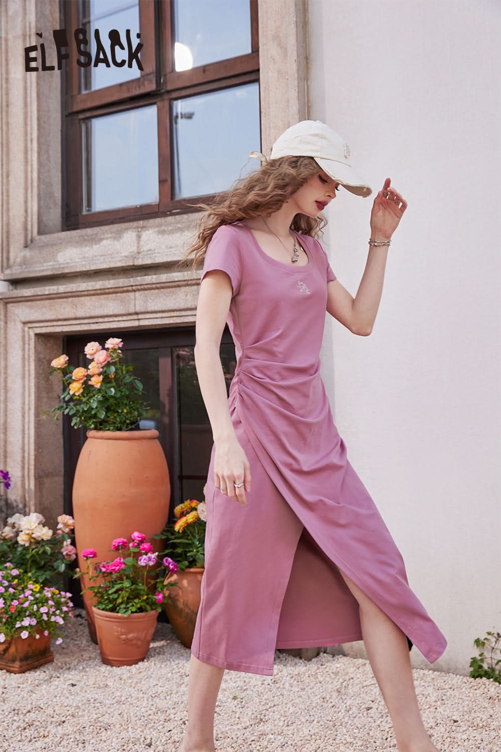 ELFSACK Square neck slim fit split t-shirt pleated slim collarbone revealing dress