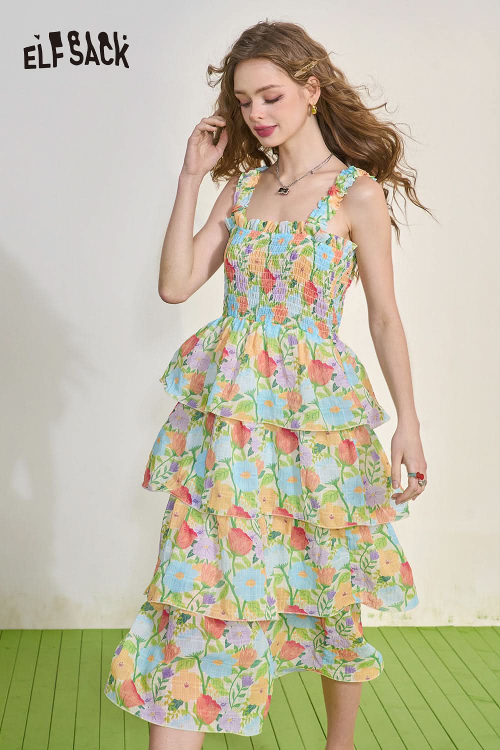 ELFSACK floral camisole dress looking slim, seaside vacation style cake skirt
