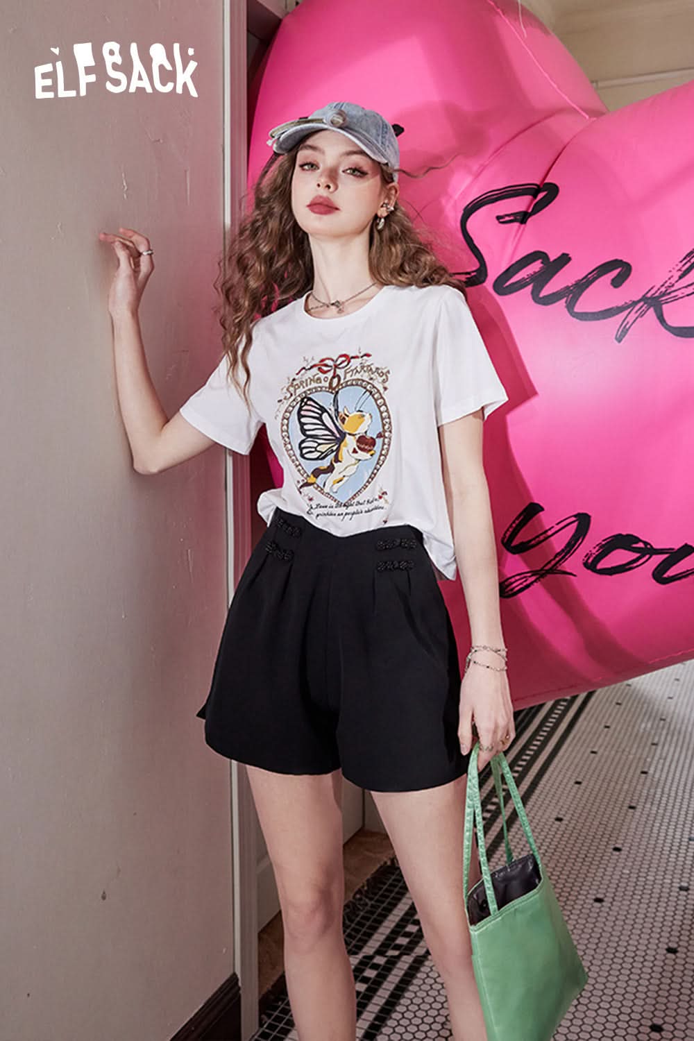 ELFSACK Cat print straight shoulder casual versatile slim short sleeve T-shirt