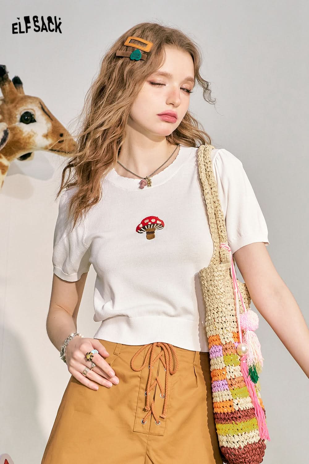 ELFSACK Bubble Sleeve Short sleeved Knitted Shirt Women's Slim Fit Breathable Versatile Top