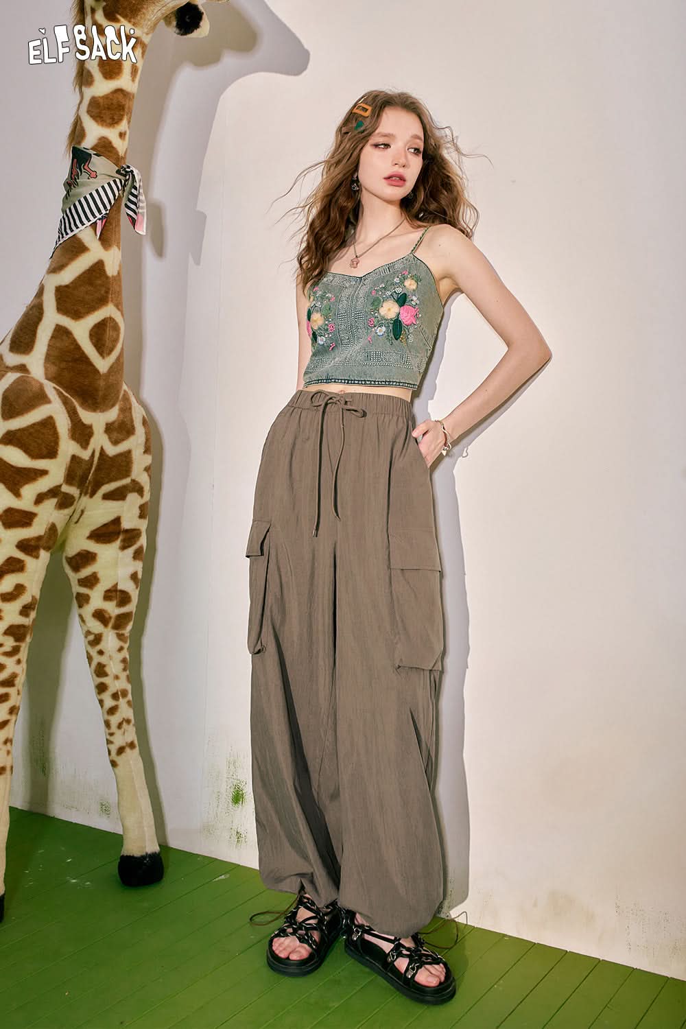 ELFSACK Casual Lazy Work Pants Women's Thin Loose and Slim Sports Pants