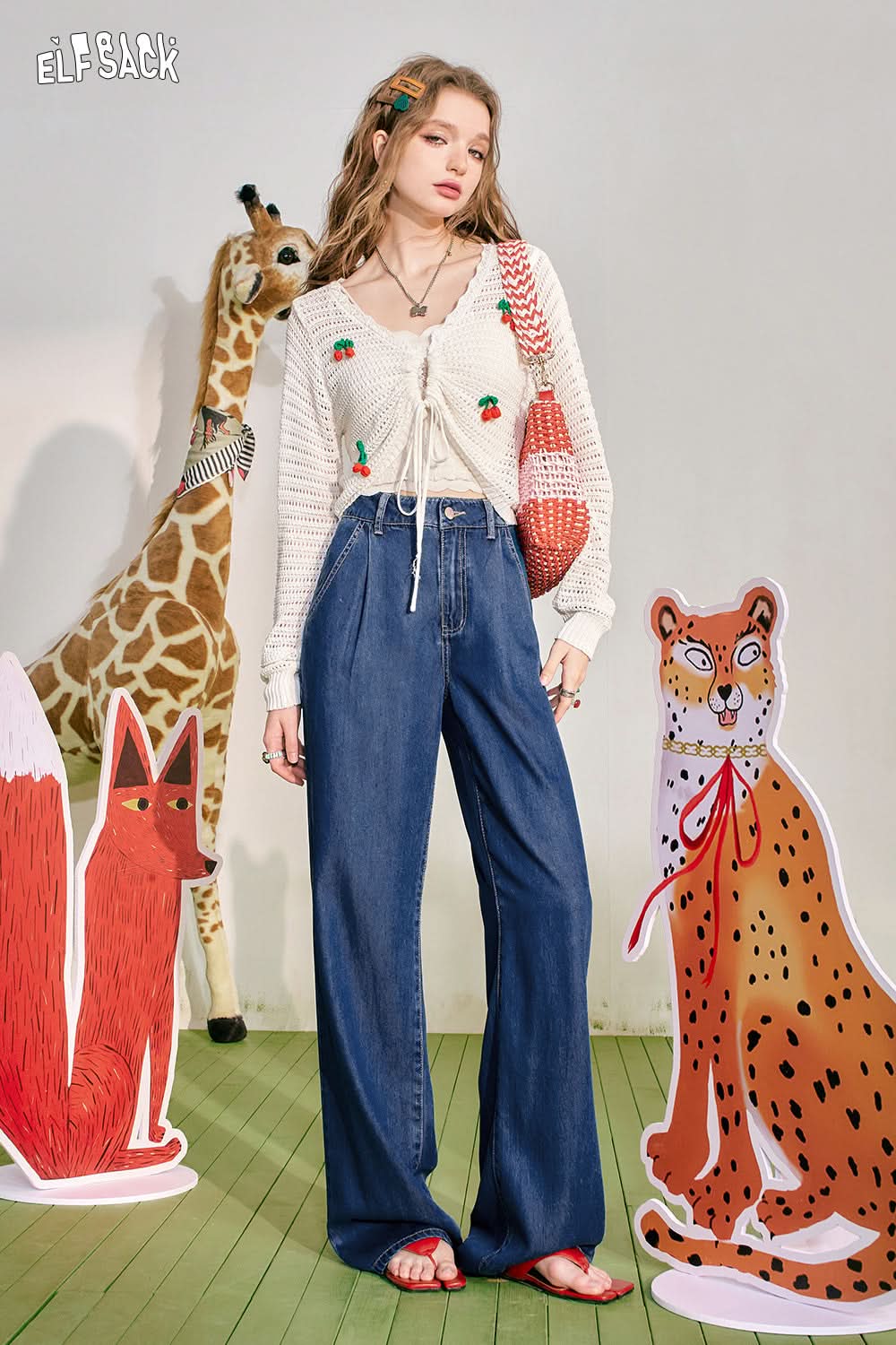 ELFSACK Light Color Straight Leg Loose Jeans Women's Versatile High Waist Slimming Pants