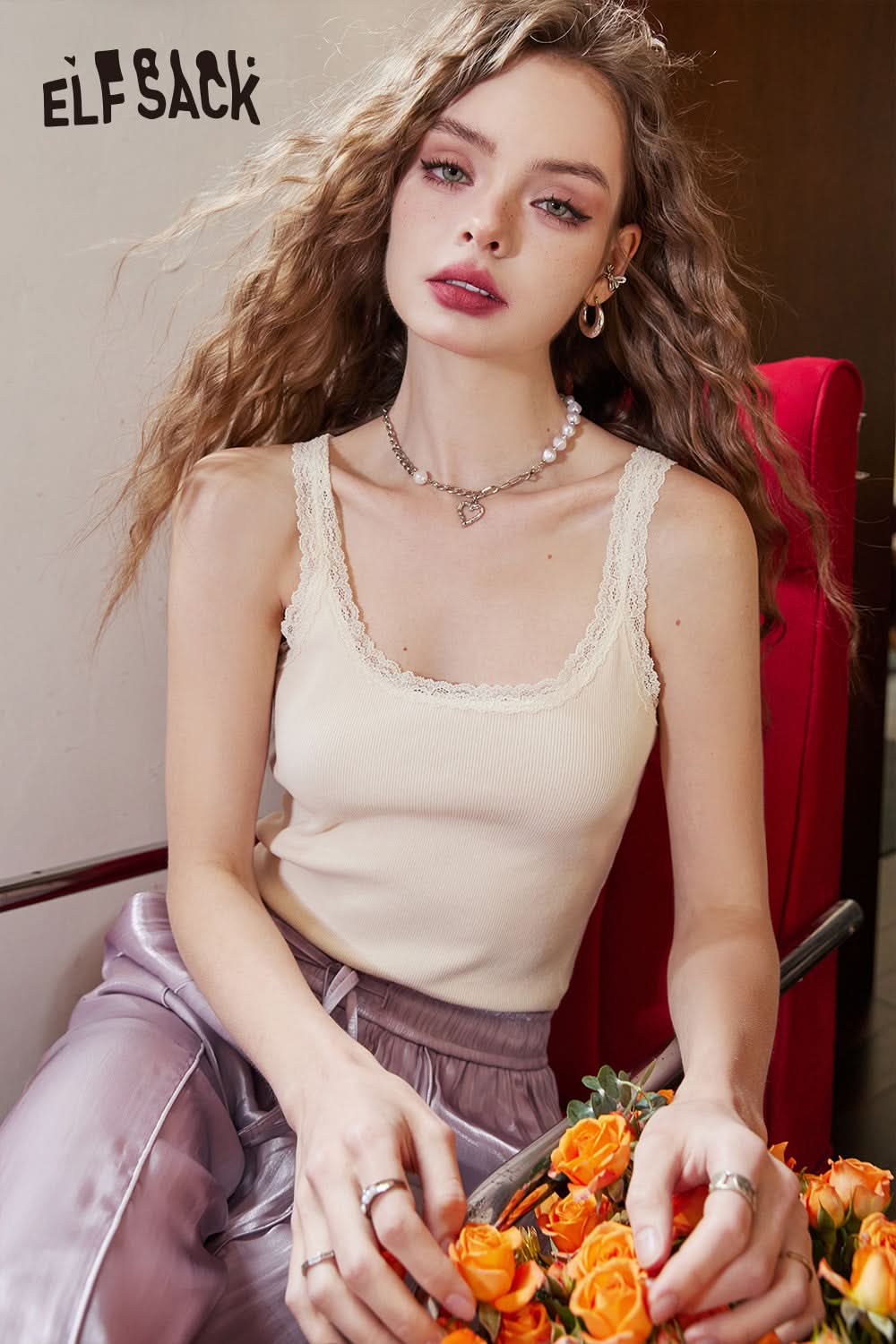 ELFSACK White lace trim gentle slim fit inner wear monochrome camisole