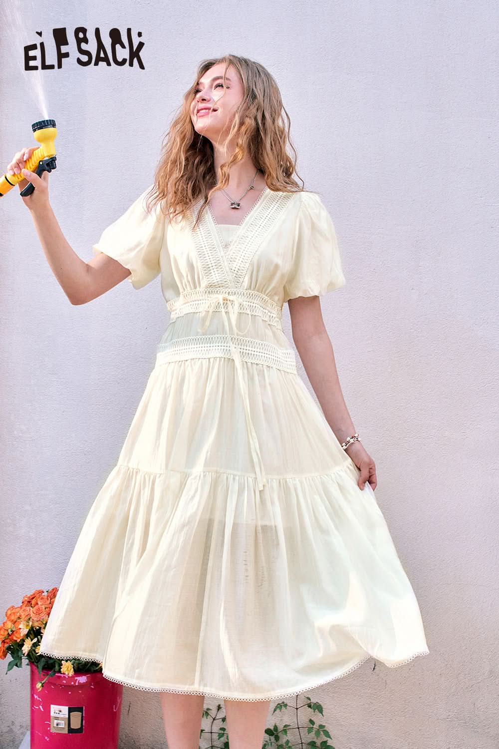 ELFSACK French V-neck puff sleeve gentle temperament solid color dress