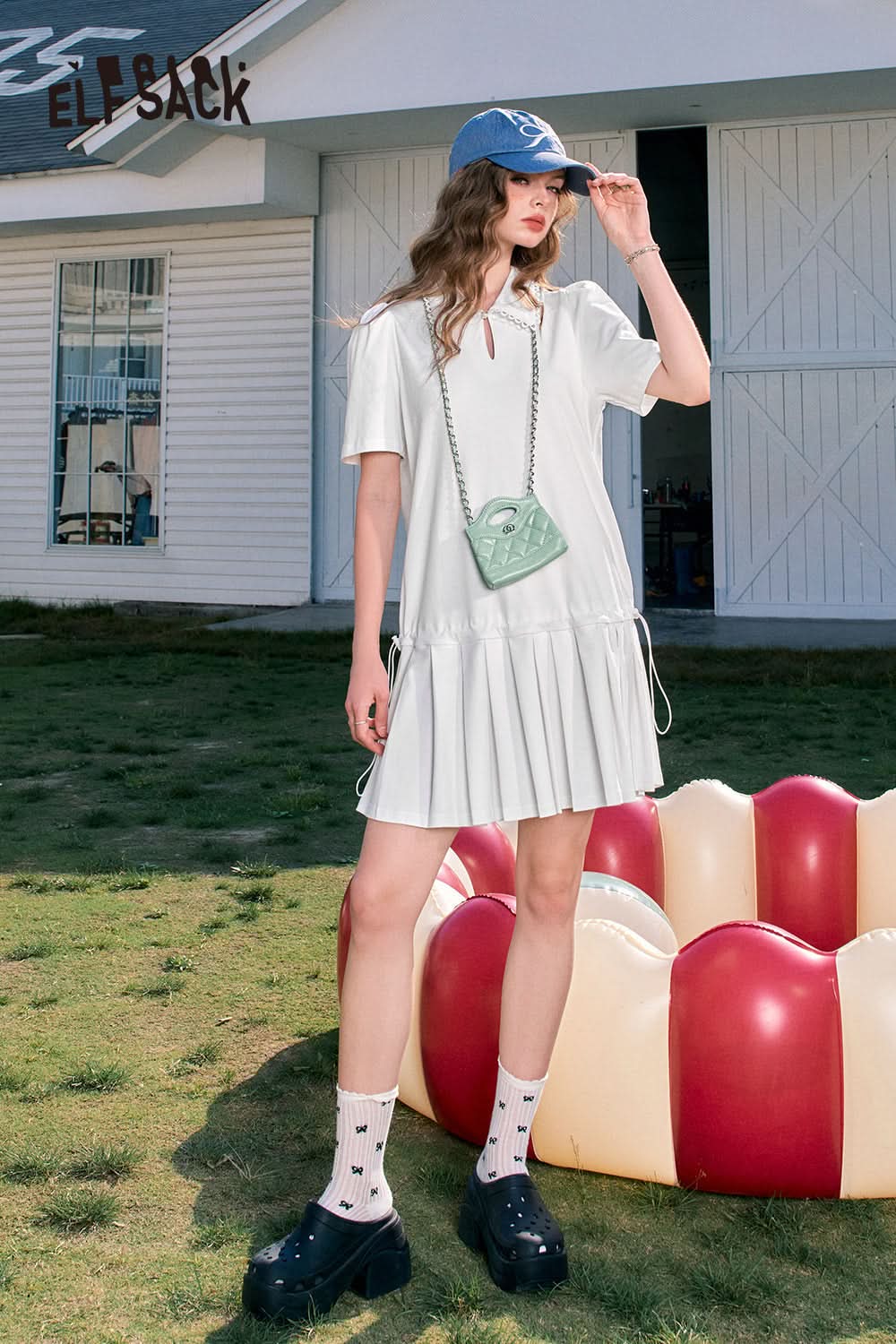 ELFSACK White pleated preppy style cute age-reducing shirt dress