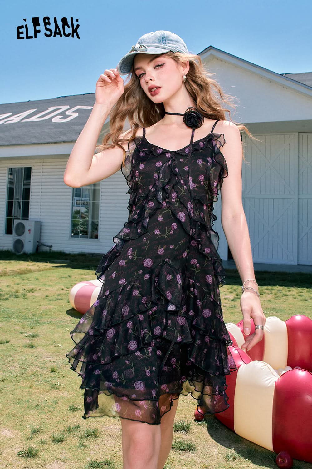 ELFSACK French beige floral waist slimming gentle style holiday suspender dress