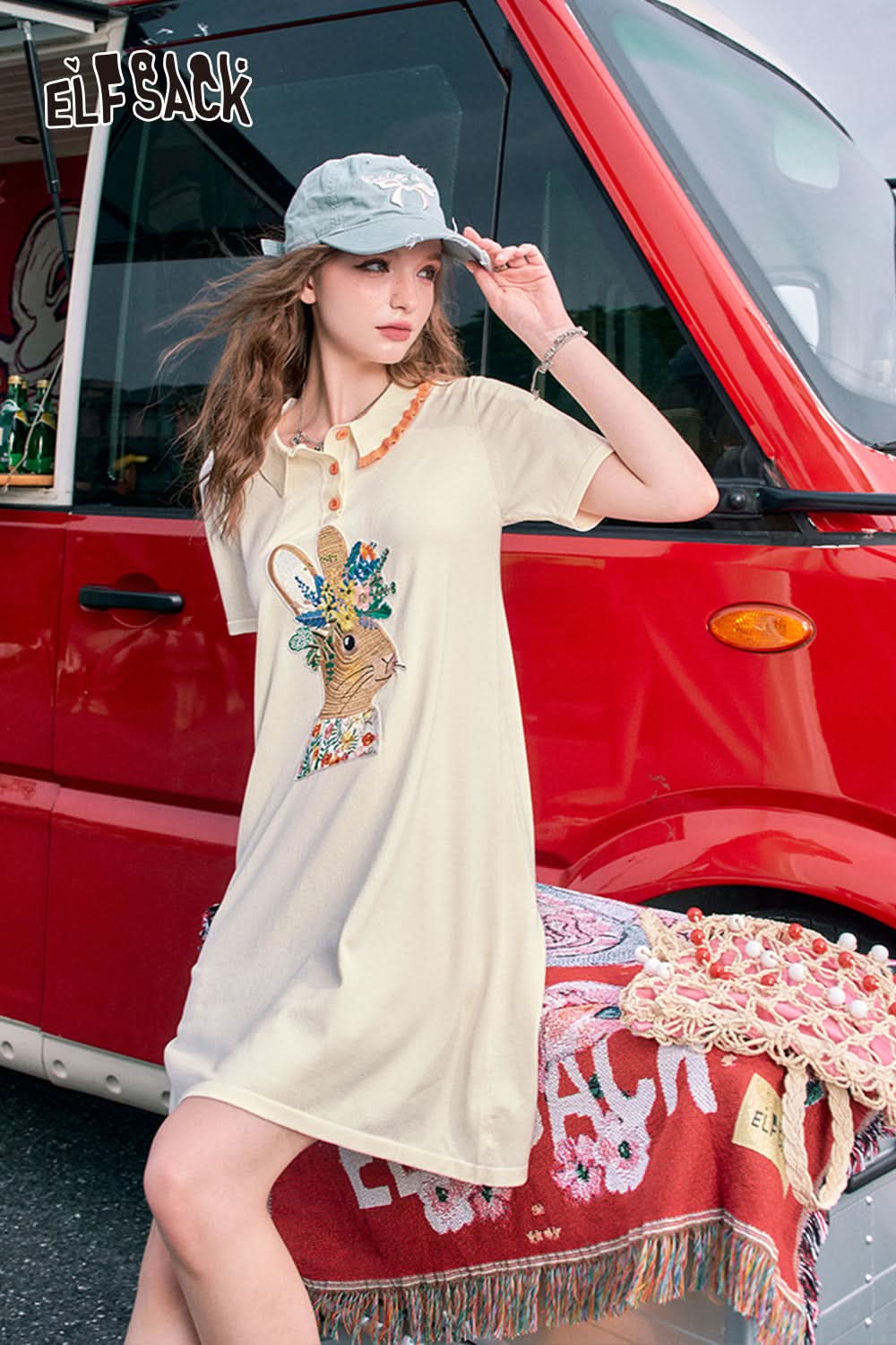 ELFSACK Polo collar cute rabbit print t-shirt dress