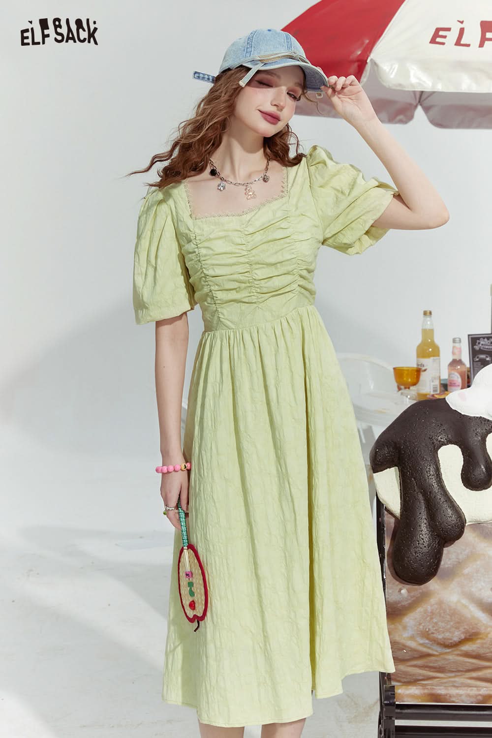 ELFSACK Dopamine French puff sleeve square neck slim solid color skirt for woman