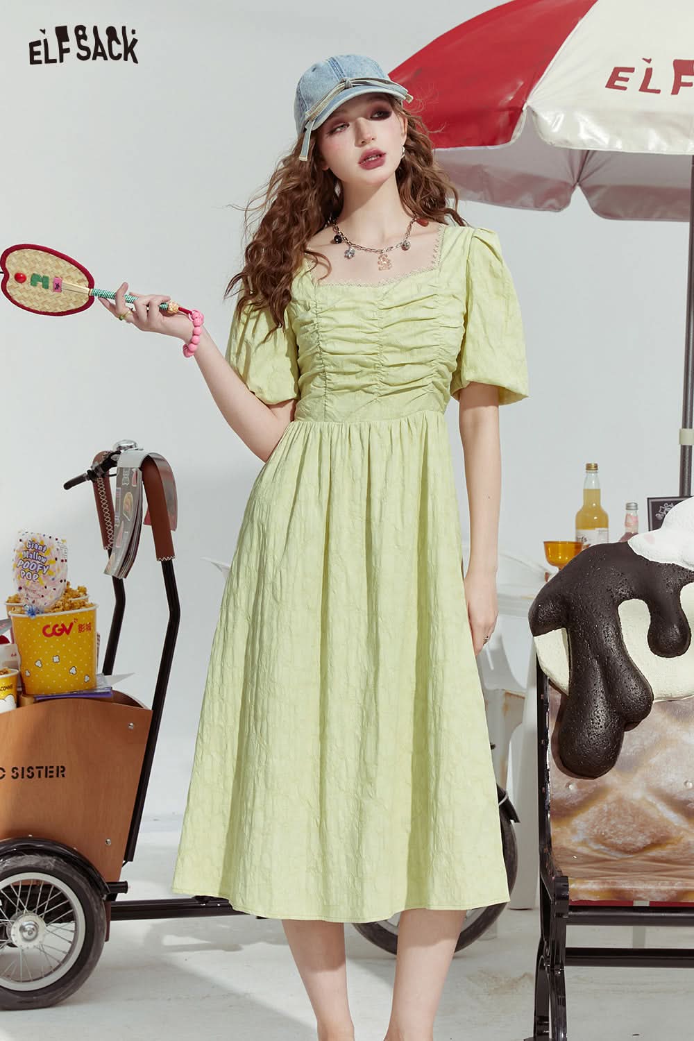 ELFSACK Dopamine French puff sleeve square neck slim solid color skirt for woman