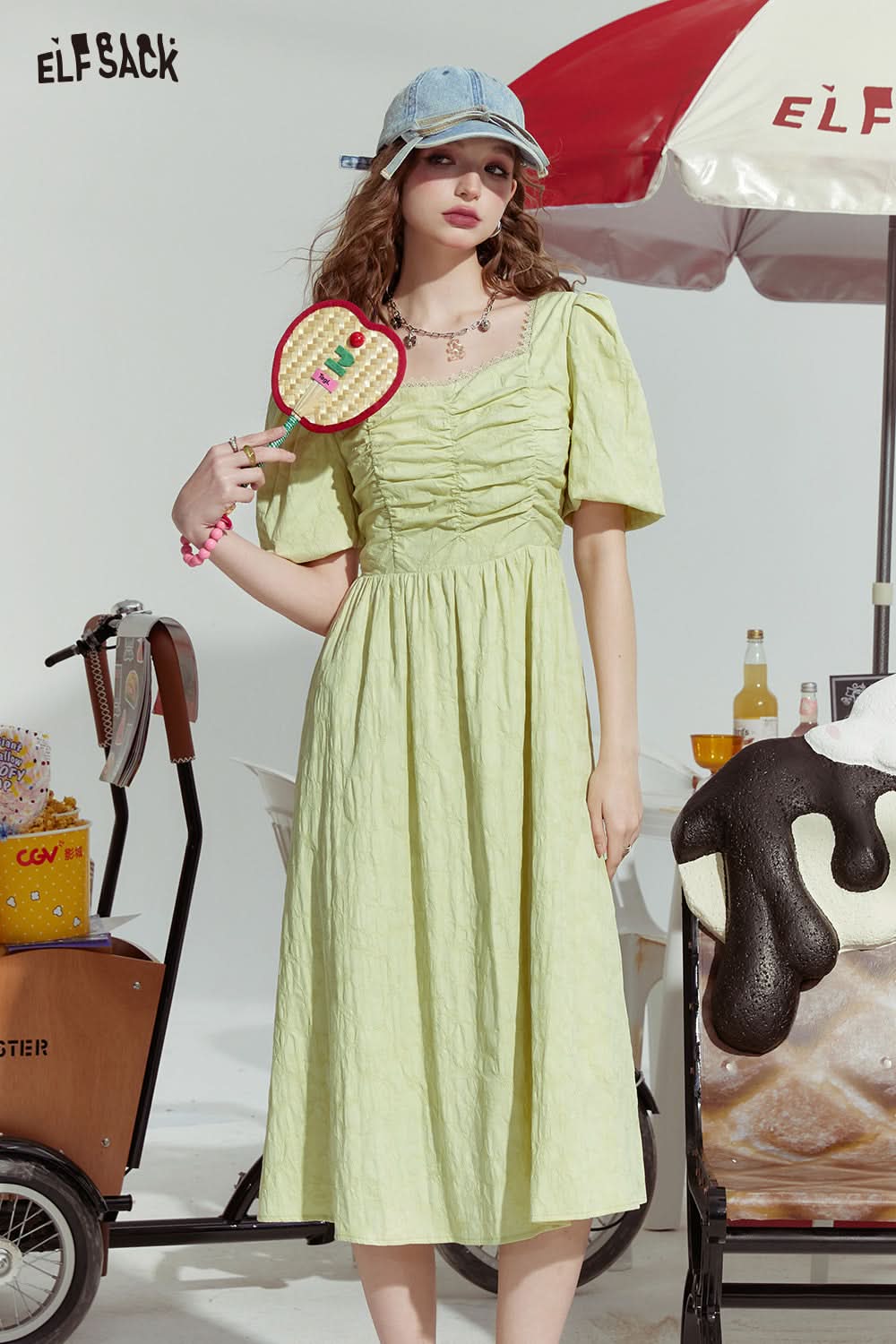 ELFSACK Dopamine French puff sleeve square neck slim solid color skirt for woman