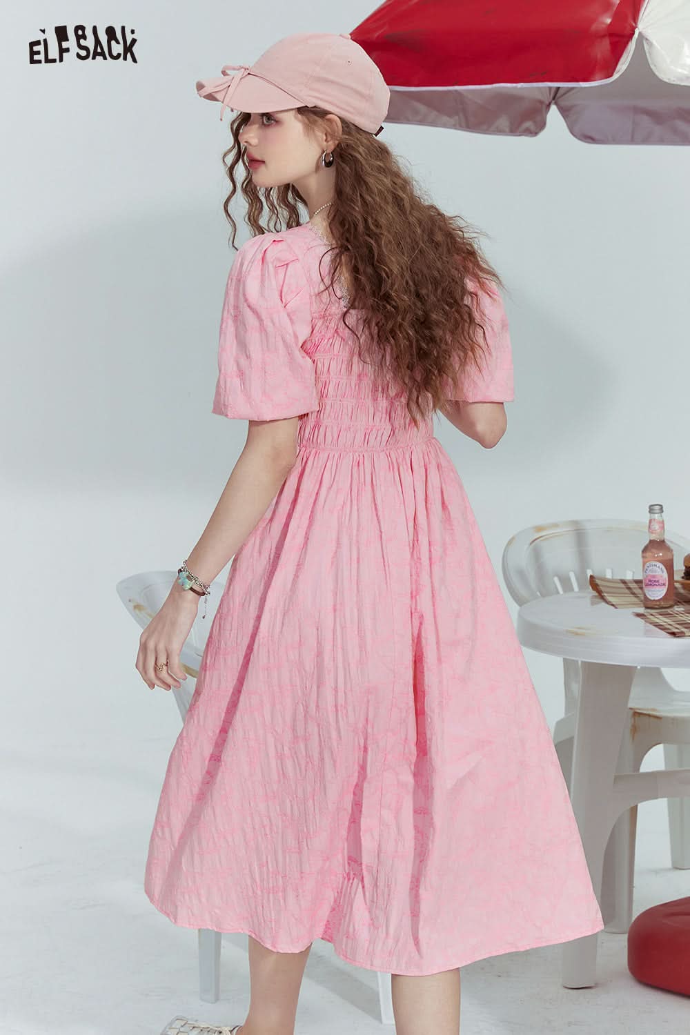 ELFSACK Dopamine French puff sleeve square neck slim solid color skirt for woman