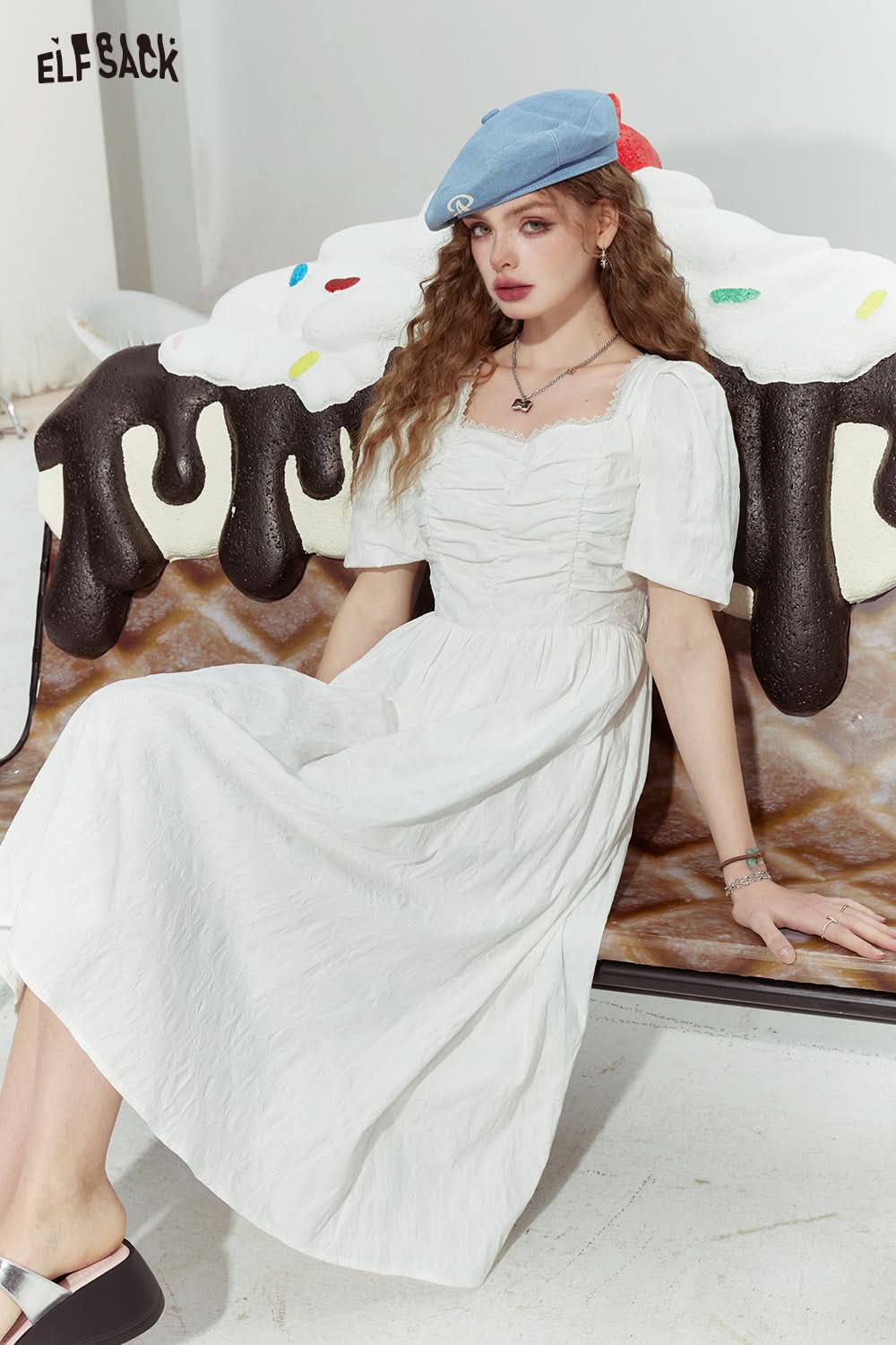 ELFSACK Dopamine French puff sleeve square neck slim solid color skirt for woman