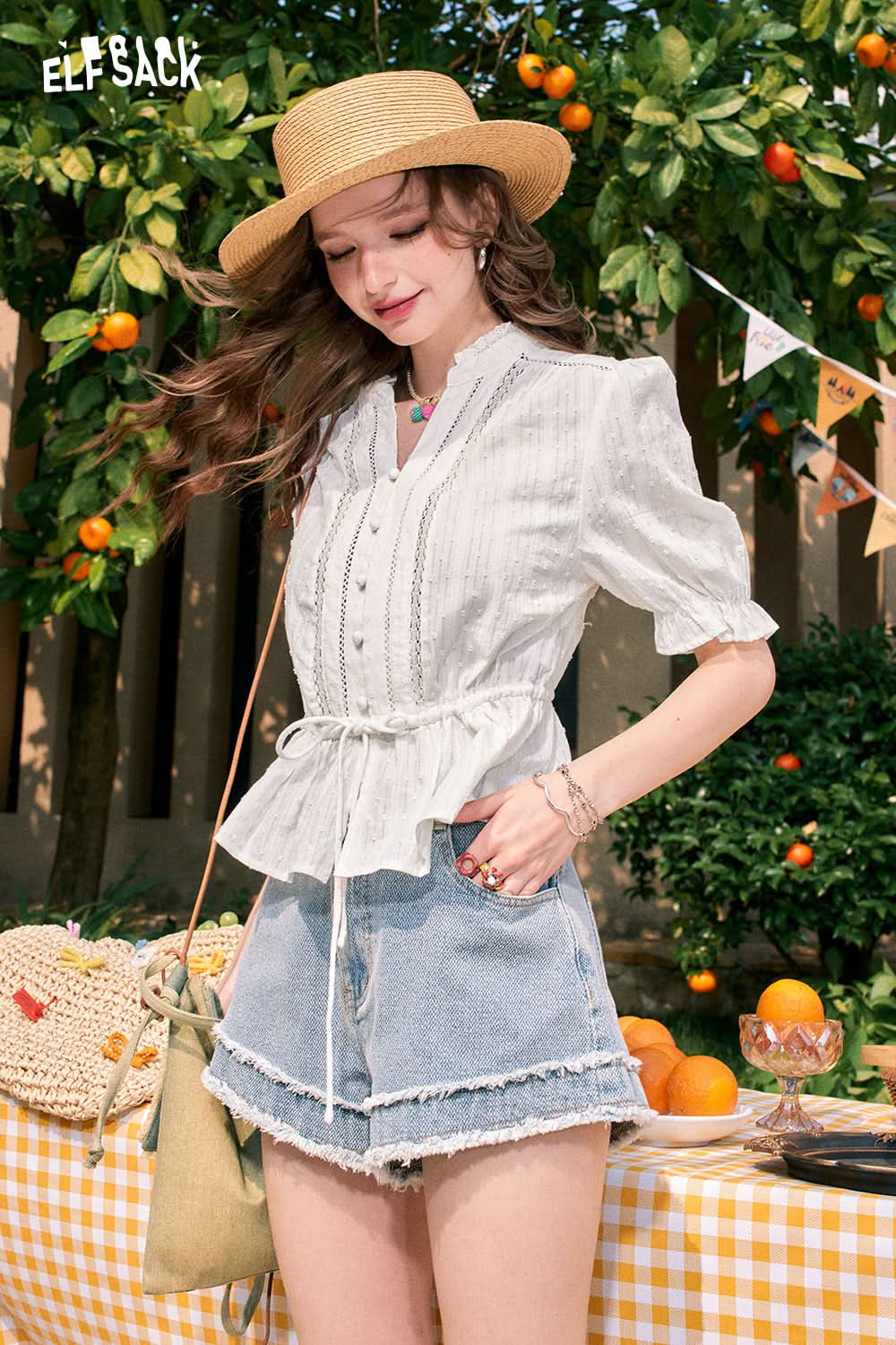 ELFSACK French hollow belt waist stand collar unique temperament white shirt