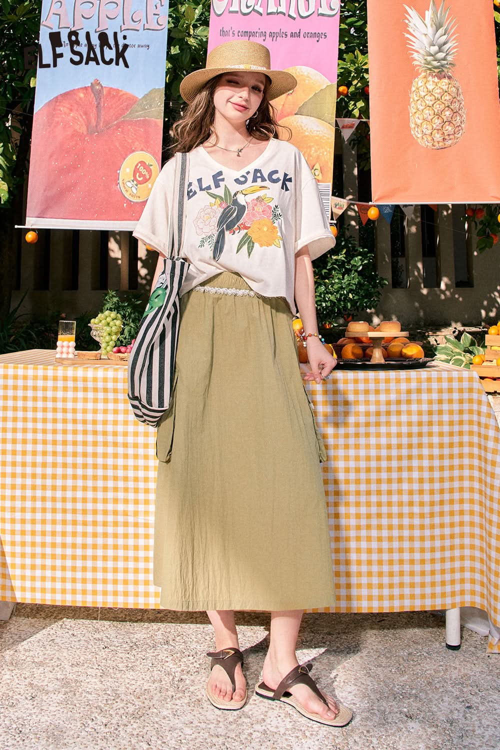 ELFSACK V-neck shiny letter print casual petite short-sleeved T-shirt