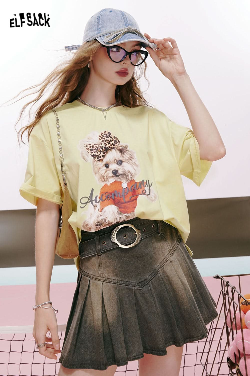 ELFSACK Bear print gentle style back hollow three-dimensional bow design loose short-sleeved T-shirt