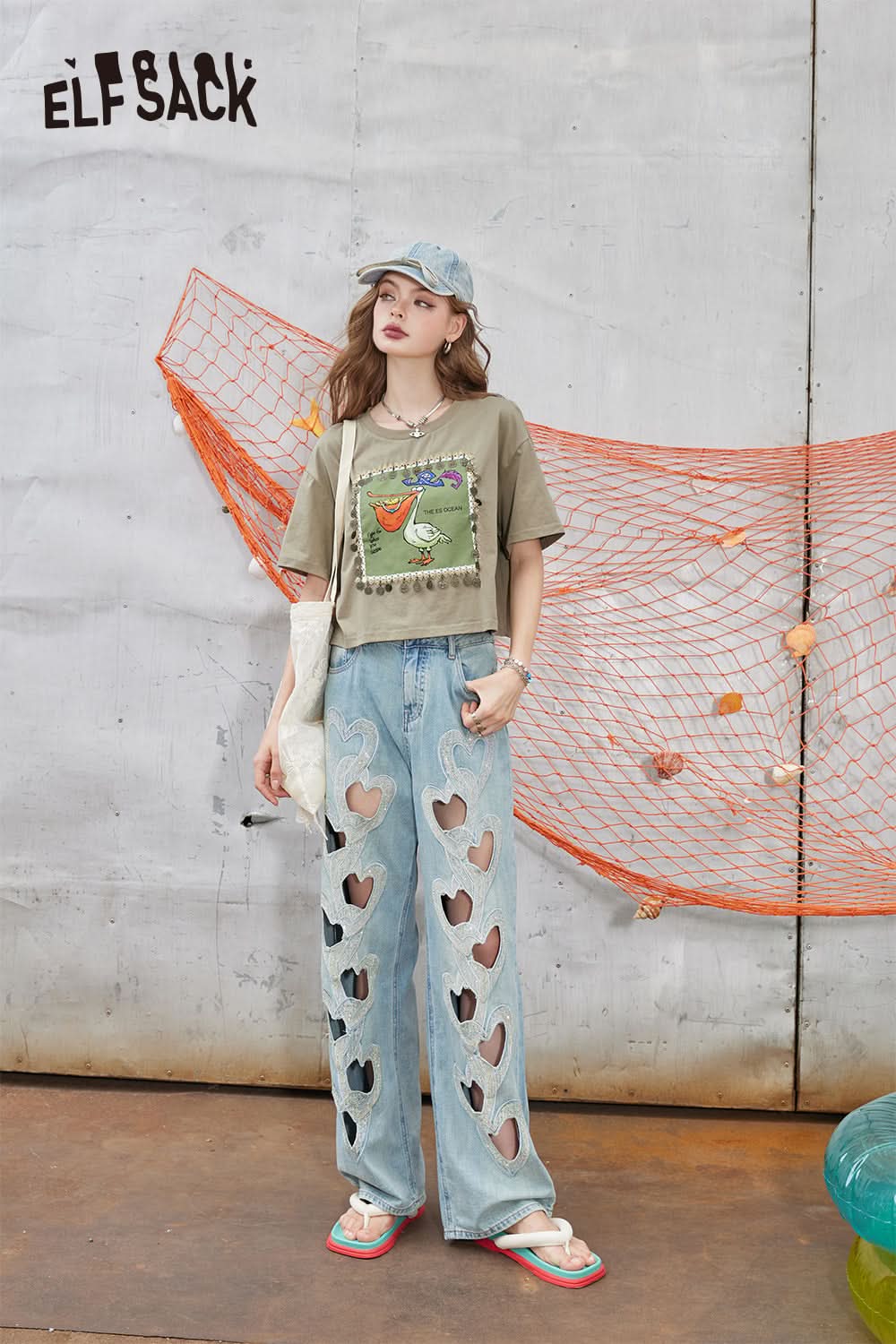 ELFSACK Cotton printed short sleeved T-shirt with a casual design, short top