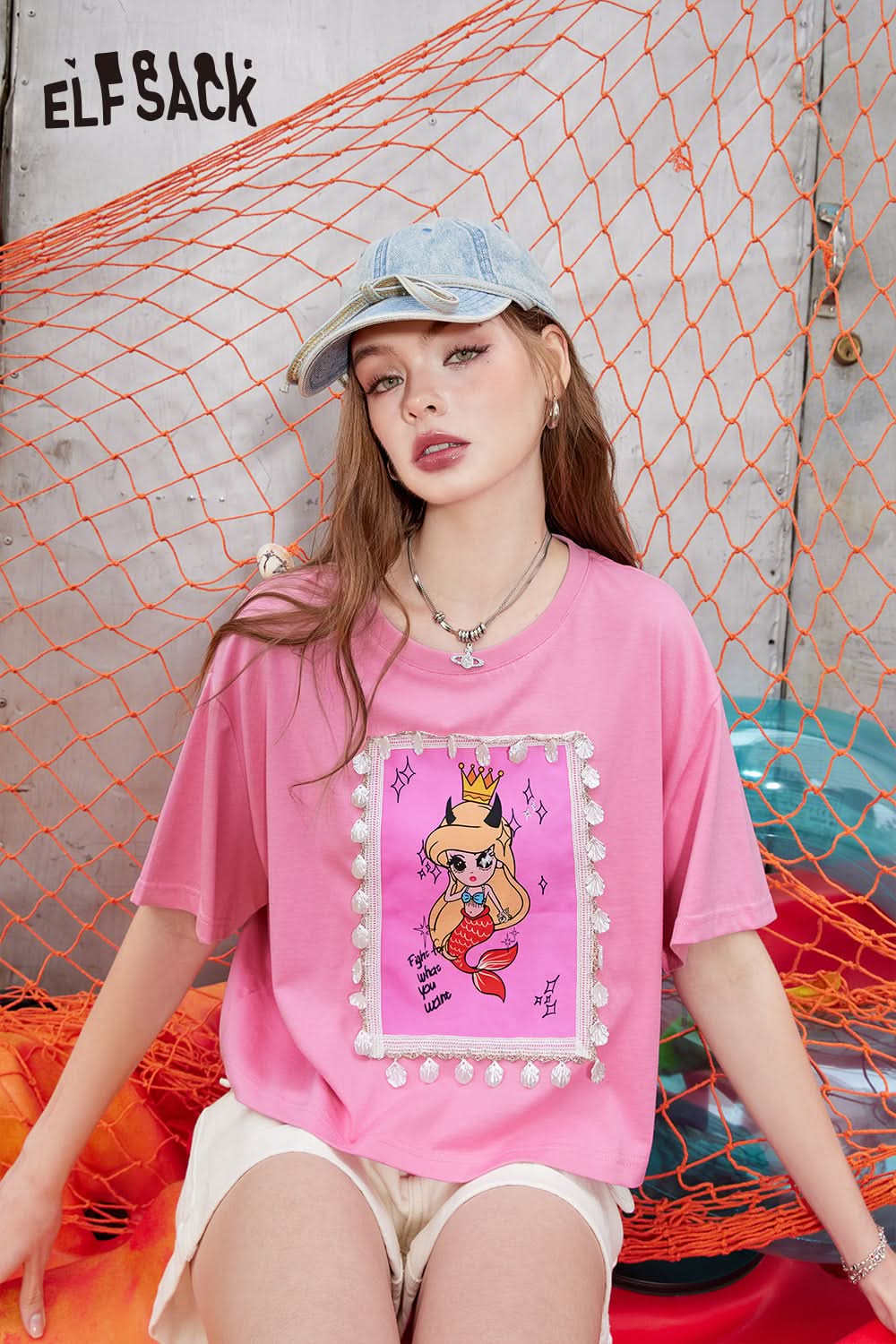 ELFSACK Cotton printed short sleeved T-shirt with a casual design, short top