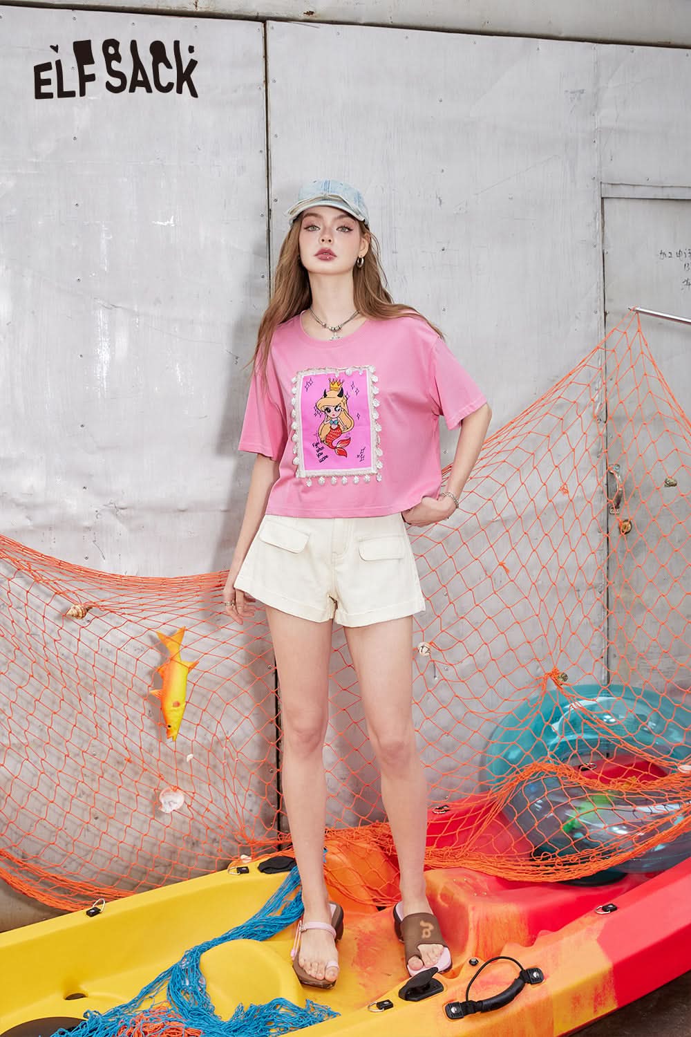 ELFSACK Cotton printed short sleeved T-shirt with a casual design, short top