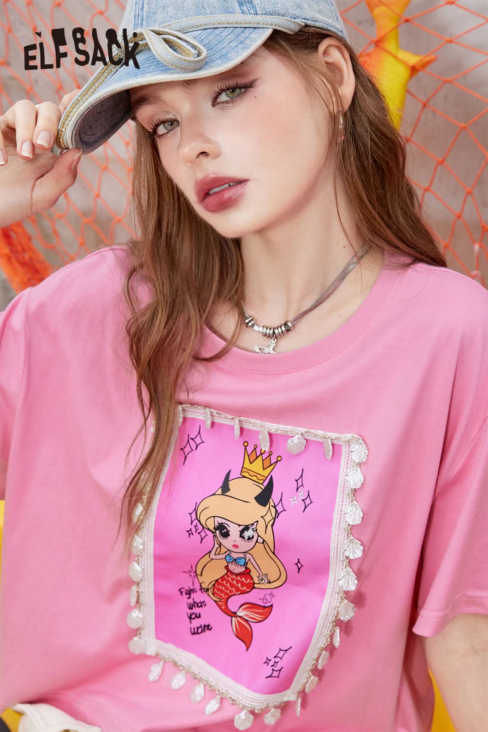 ELFSACK Cotton printed short sleeved T-shirt with a casual design, short top