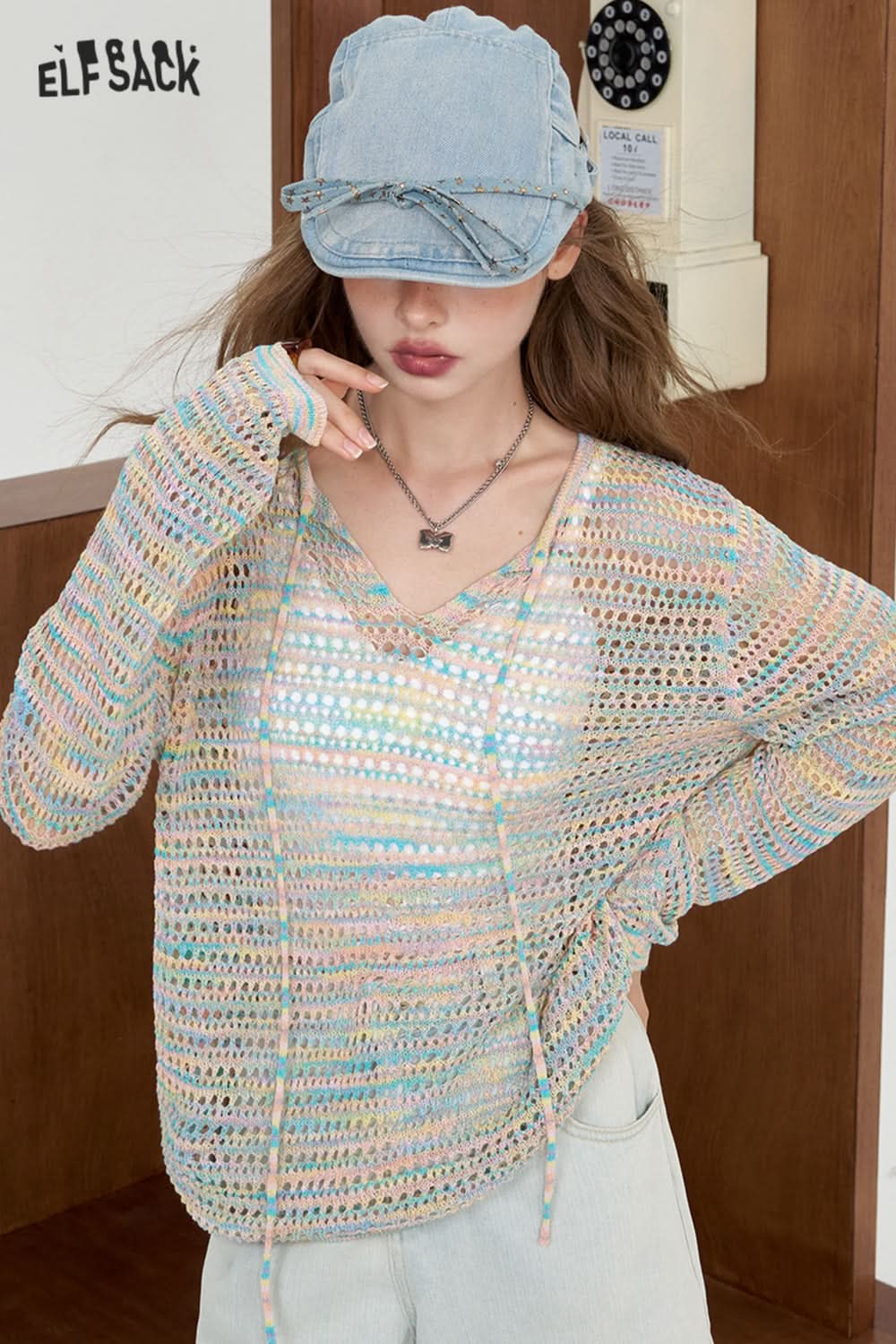 ELFSACK Pink gradient hollow knitted sweater Casual loose and lightweight hoodie
