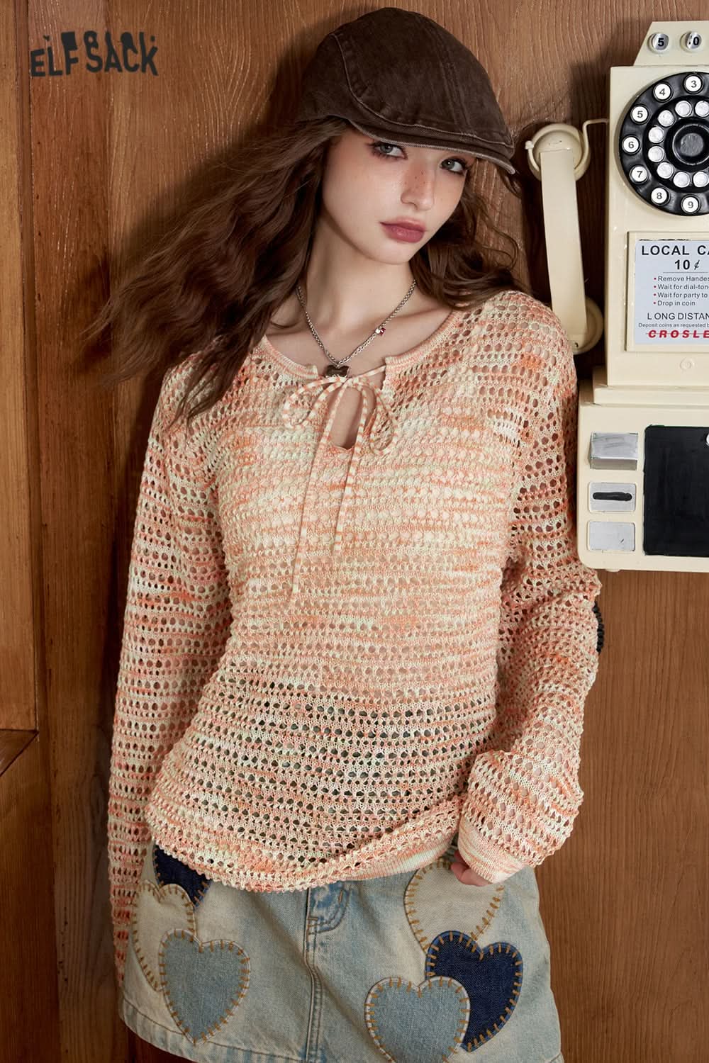 ELFSACK Pink gradient hollow knitted sweater Casual loose and lightweight hoodie