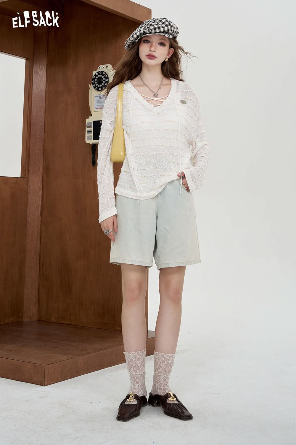 ELFSACK V-neck hollow knitted sweater, loose and breathable sheer cover shirt