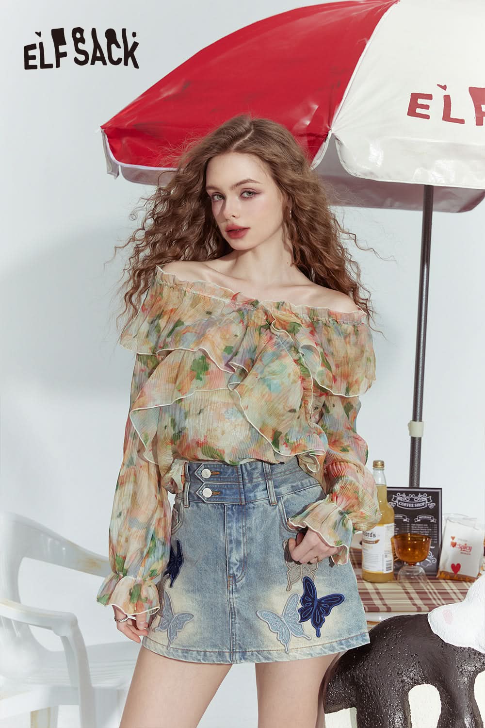 ELFSACK Butterfly pattern light color high waist distressed slim fit jeans