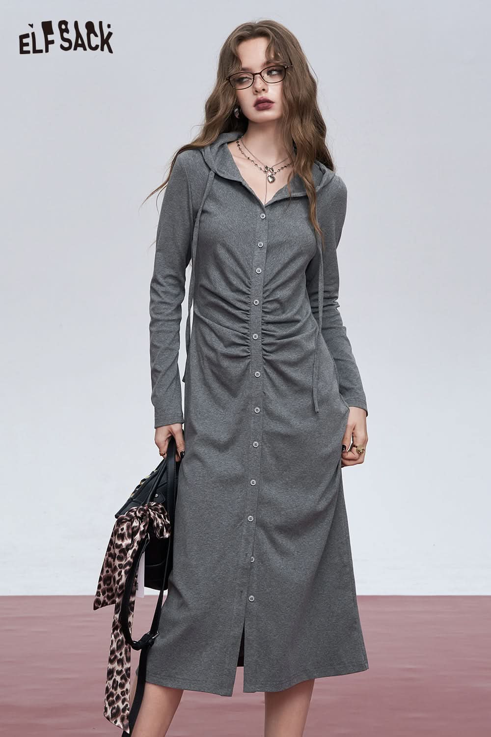 ELFSACK Grey slim waist button temperament hooded knitted long-sleeved dress