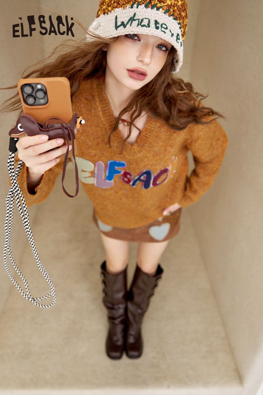 ELFSACK V-neck loose casual colorful letters sweater