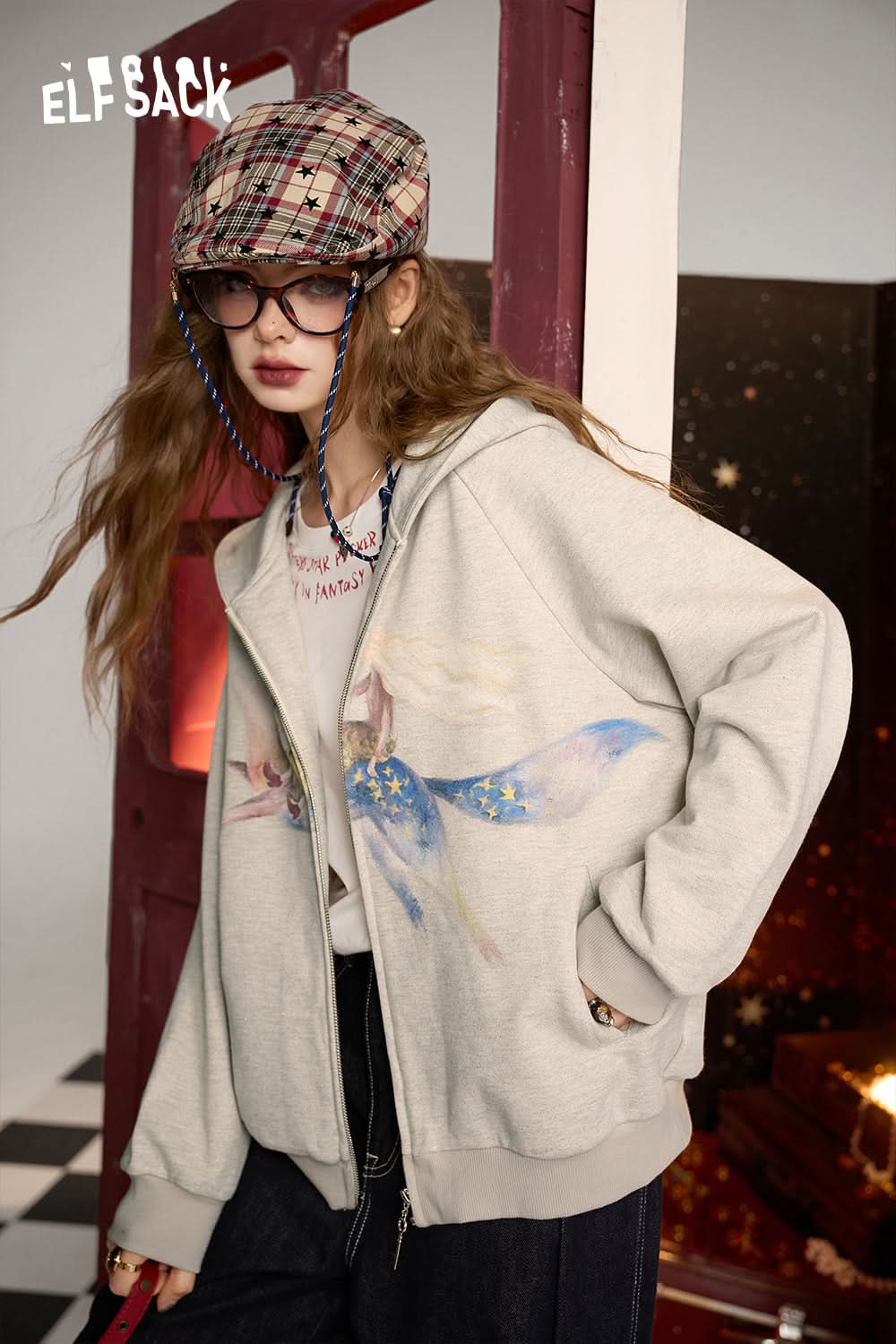 ELFSACK Oatmeal color college style printed long sleeve loose hooded sweatshirt jacket