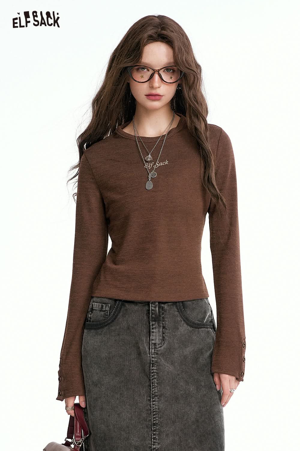 ELFSACK Retro American Fitted Long Sleeve T-Shirt Embroidered Design Layering Top