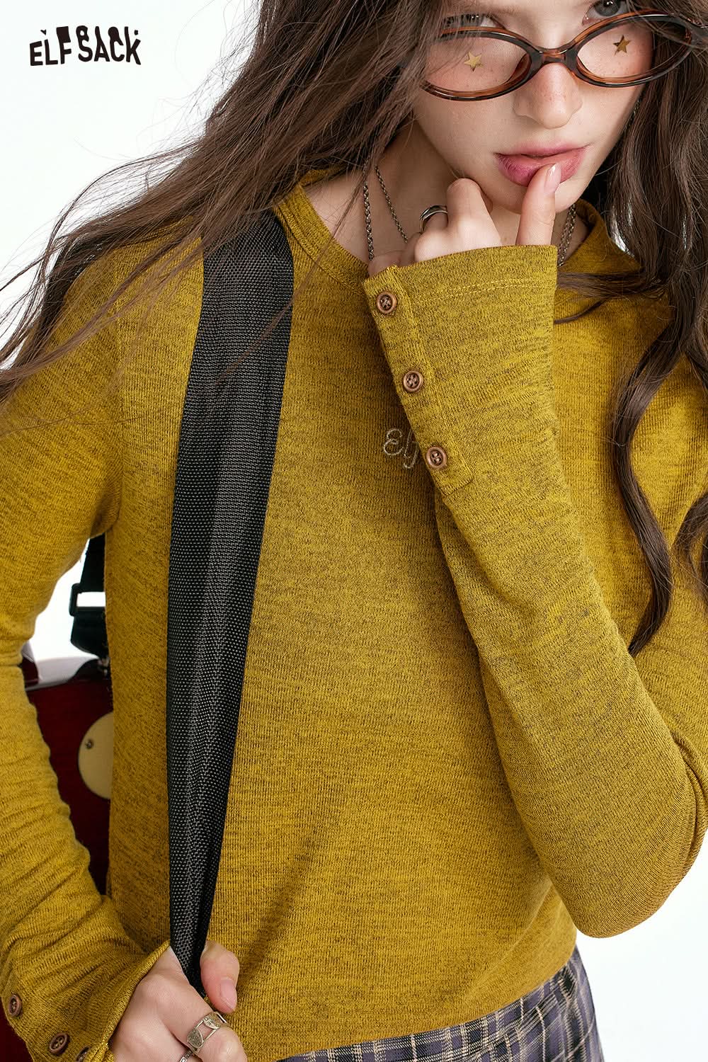 ELFSACK Retro American Fitted Long Sleeve T-Shirt Embroidered Design Layering Top