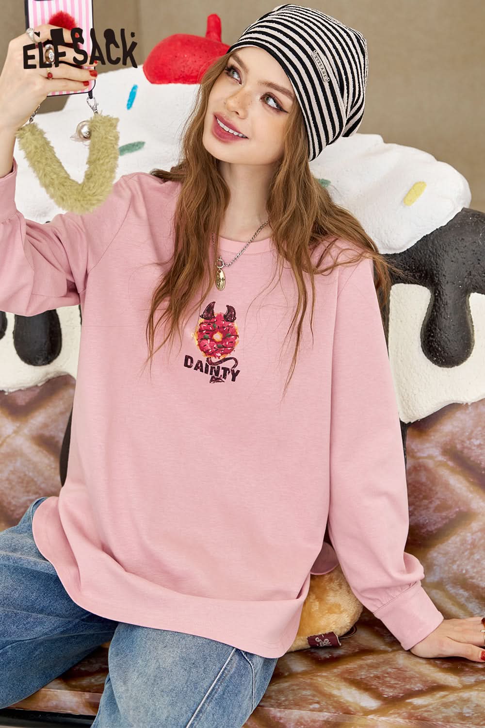 ELFSACK Versatile Printed Loose White Long Sleeve T-shirt Women's Casual Bottoming Shirt