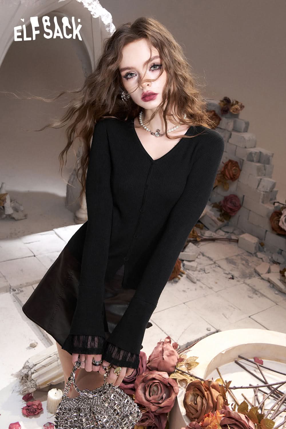 ELFSACK Mysterious Lace Stitching Black V-Neck Slim-Fit Trumpet Sleeve Knit Cardigan