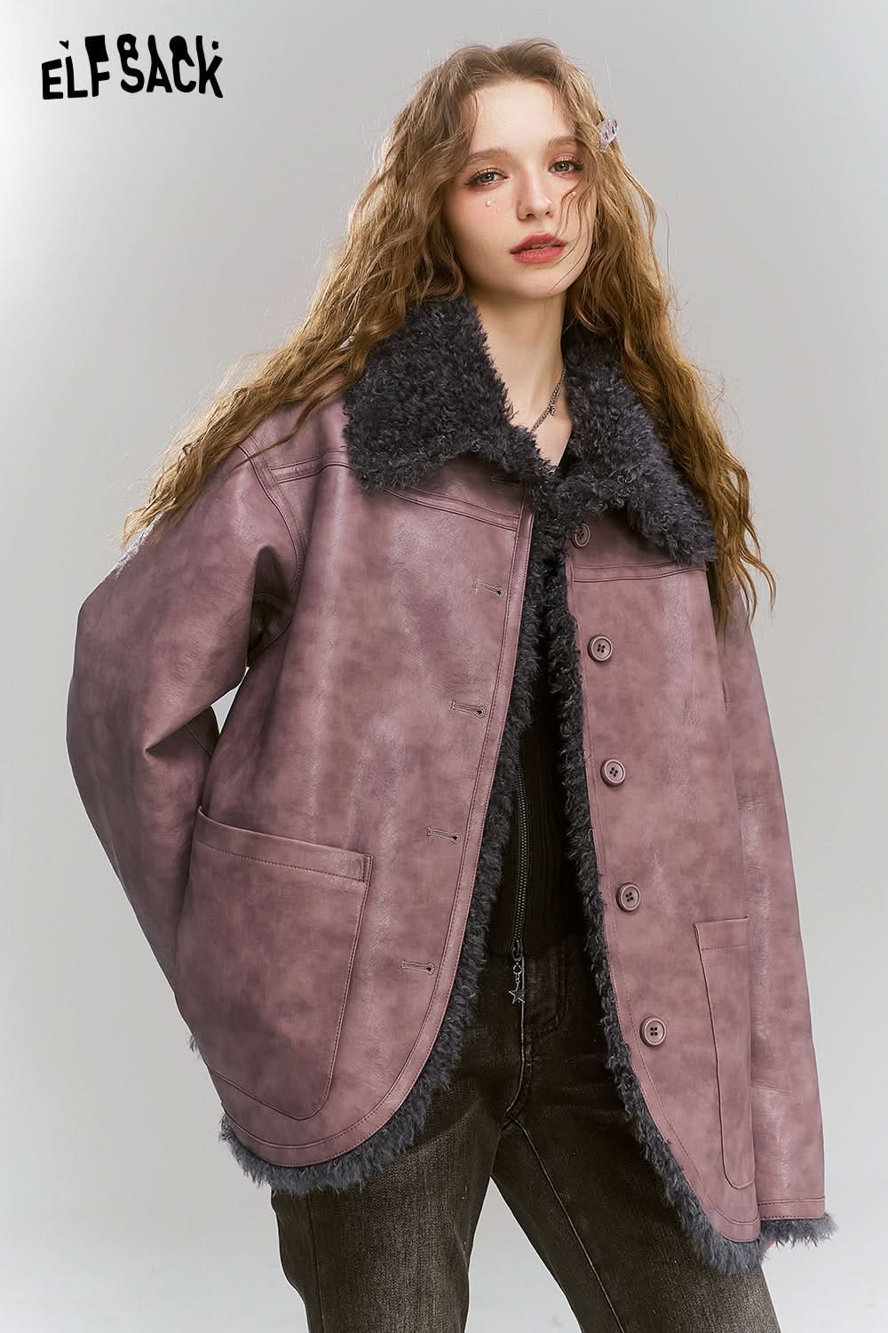 ELFSACK Retro gray pink contrasting color reversible imitation plush PU jacket, sweet and cool top with gray fur collar