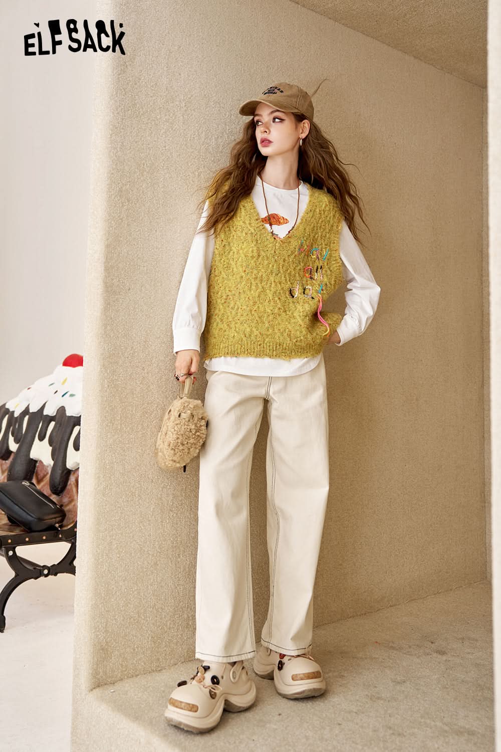 ELFSACK Women's retro knitted v-neck vest