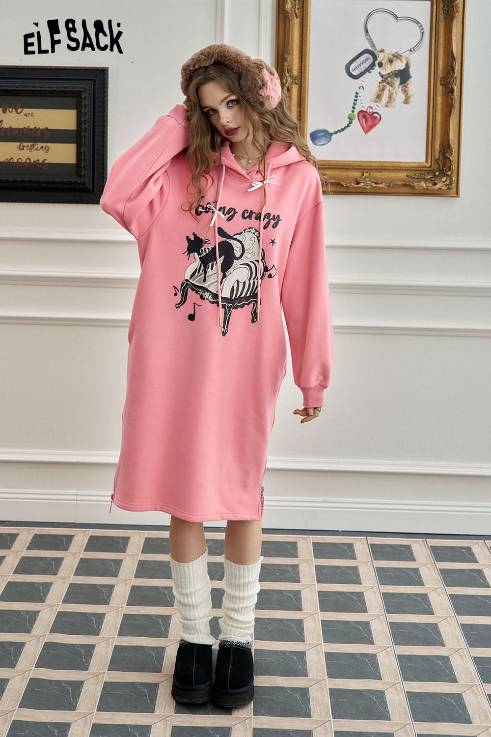 ELFSACK White loose casual cartoon print sweater long dress