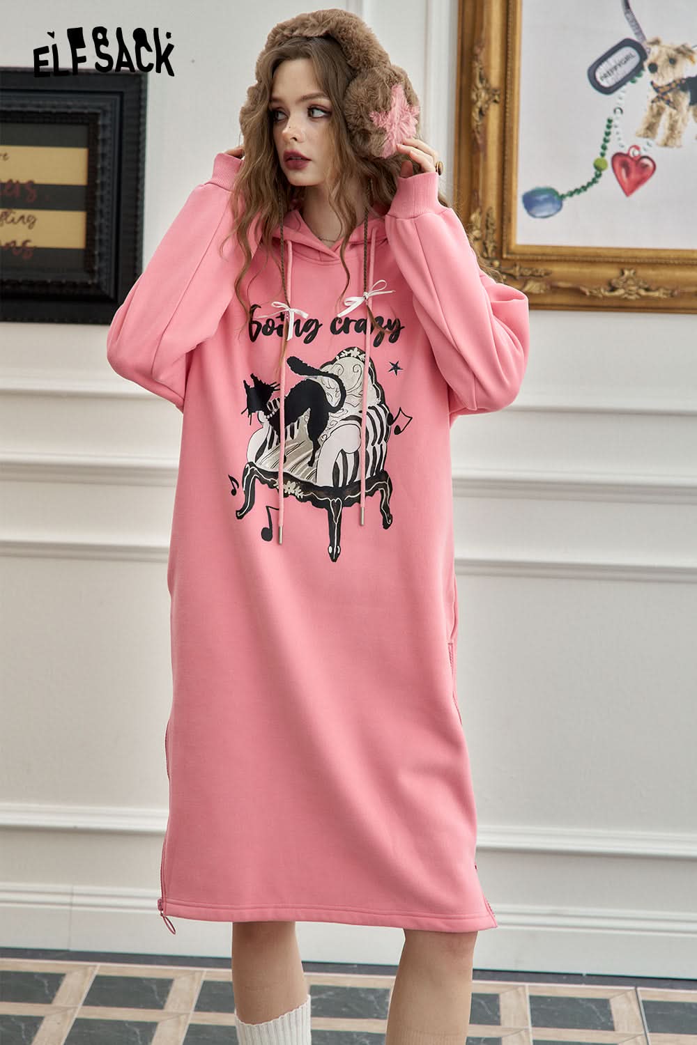 ELFSACK White loose casual cartoon print sweater long dress