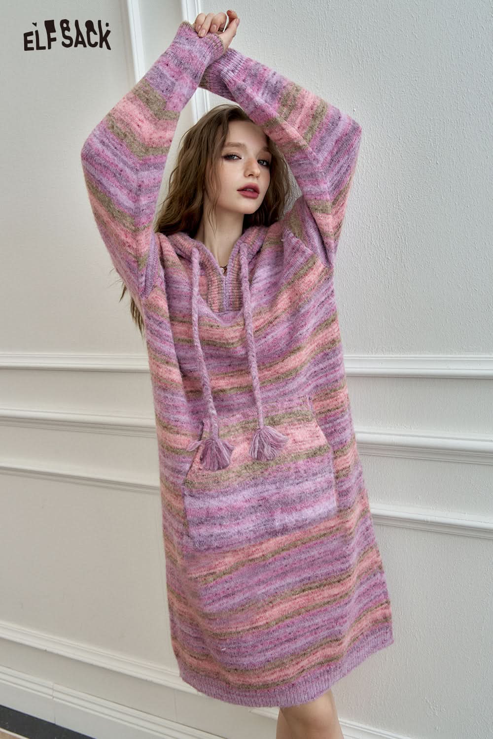 ELFSACK Gradient hooded knitted long-sleeved dress