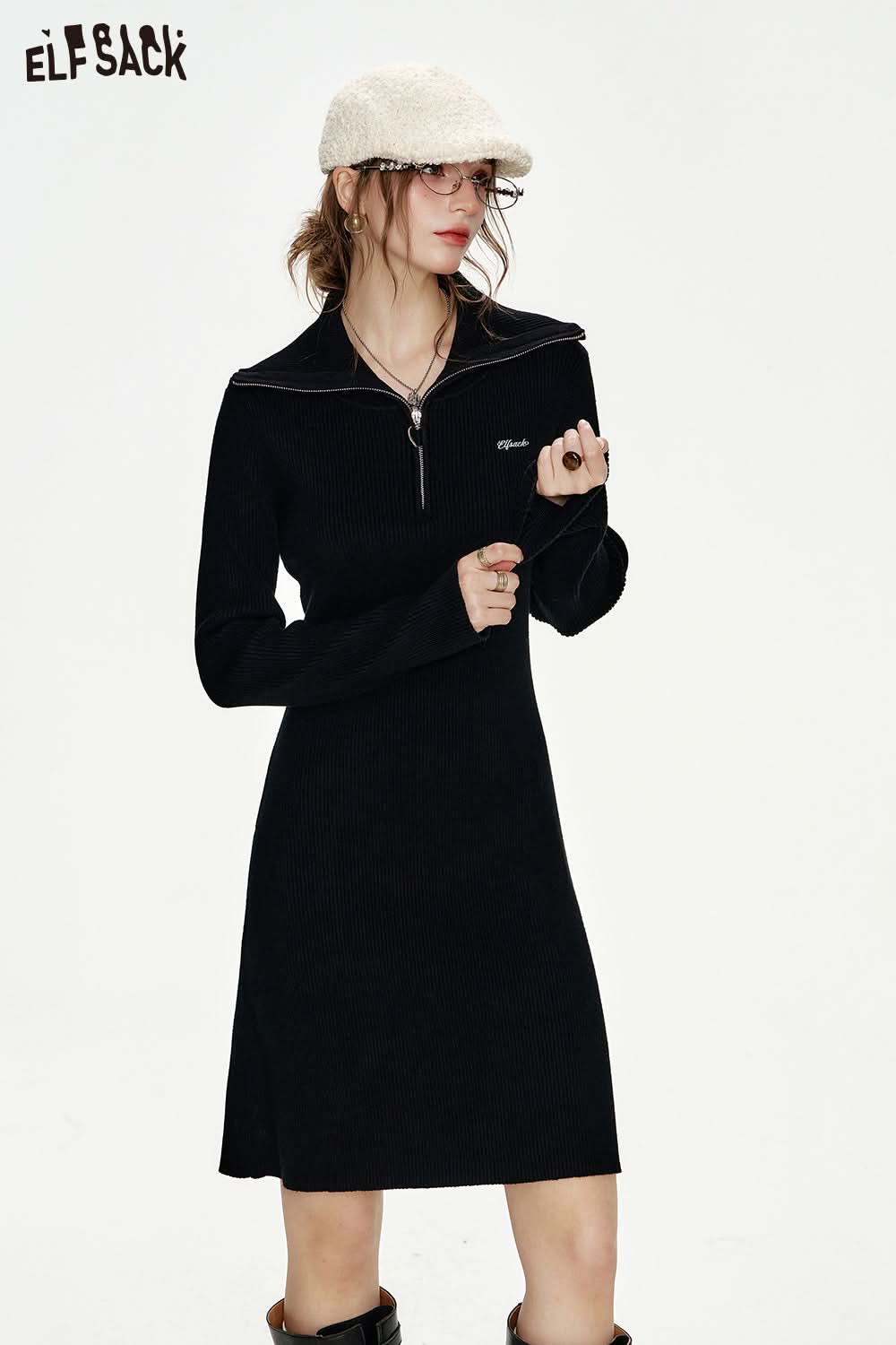 ELFSACK Black embroidery heart-shaped zipper lapel knitted long-sleeved short A-line dress