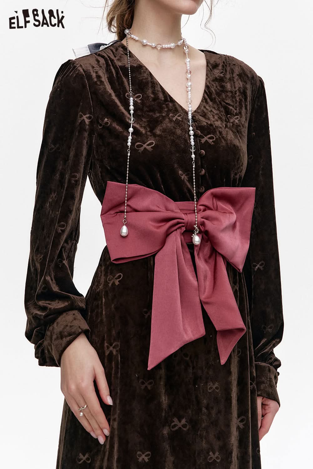 ELFSACK Retro Velvet Detachable Bowknot V-Neck Long Dress Women