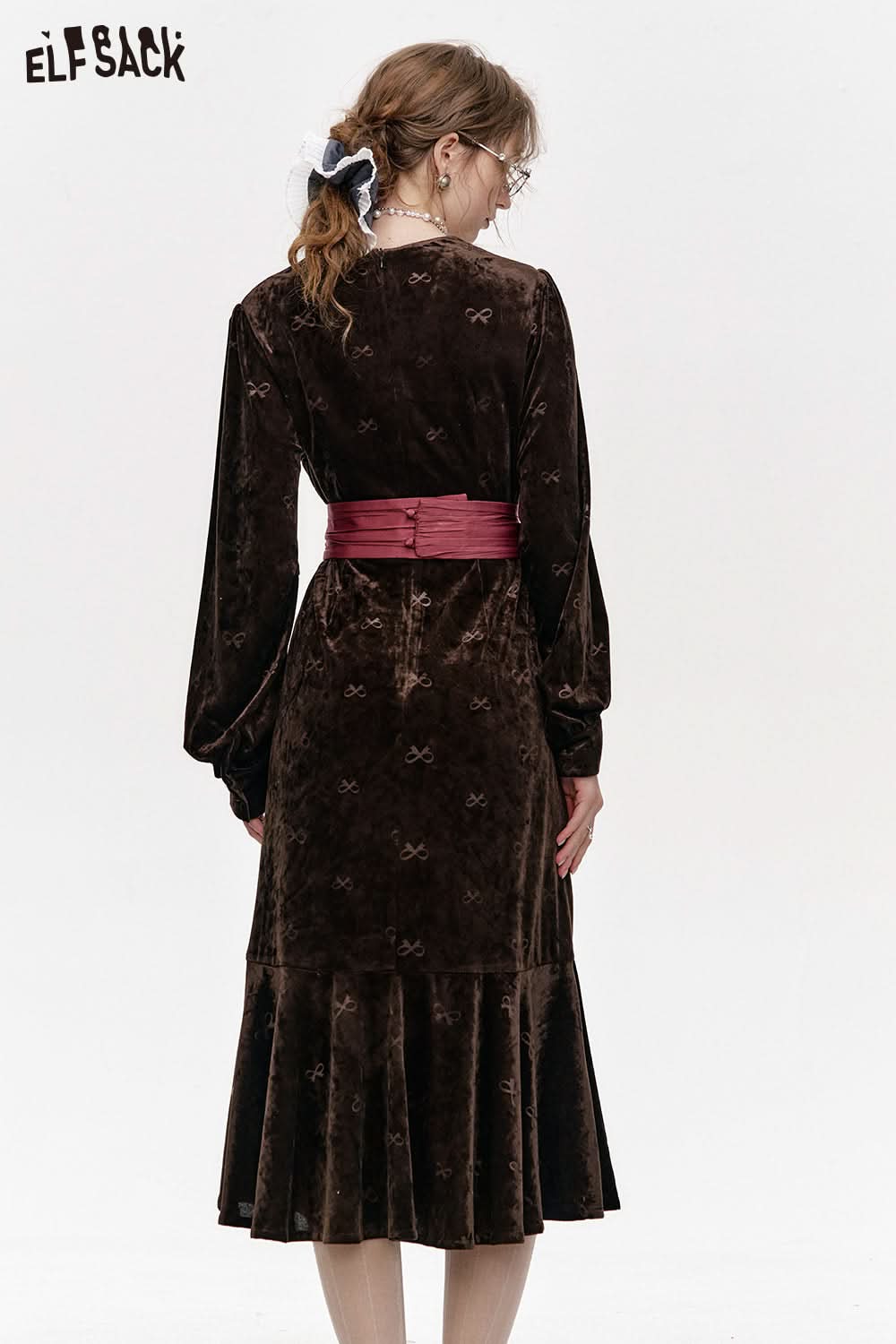 ELFSACK Retro Velvet Detachable Bowknot V-Neck Long Dress Women
