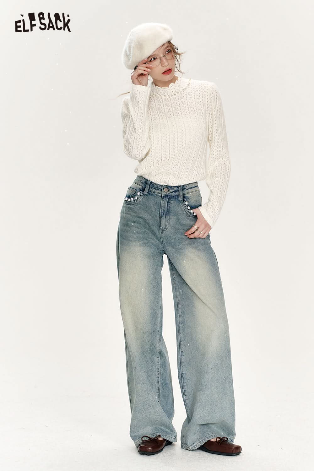 ELFSACK White semi high collar lace base shirt, women pearl inner top