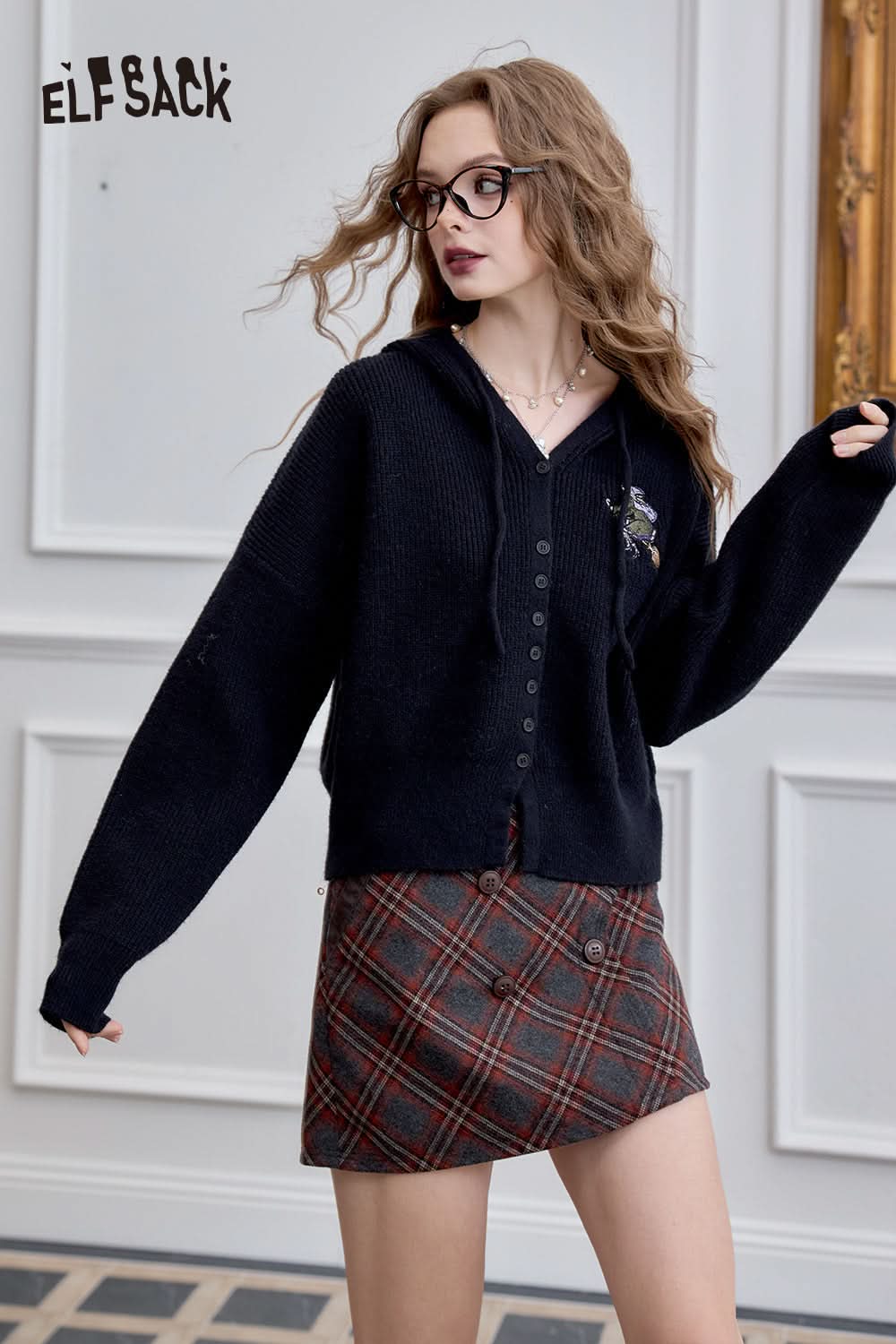 ELFSACK Retro Preppy Style hooded short sweater cardigan