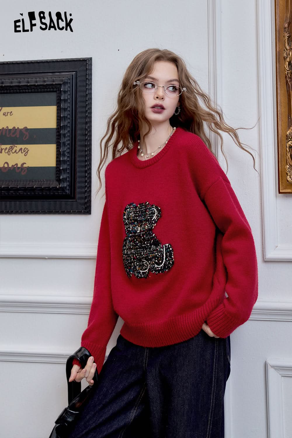 ELFSACK bear red pullover sweater, versatile, loose and soft