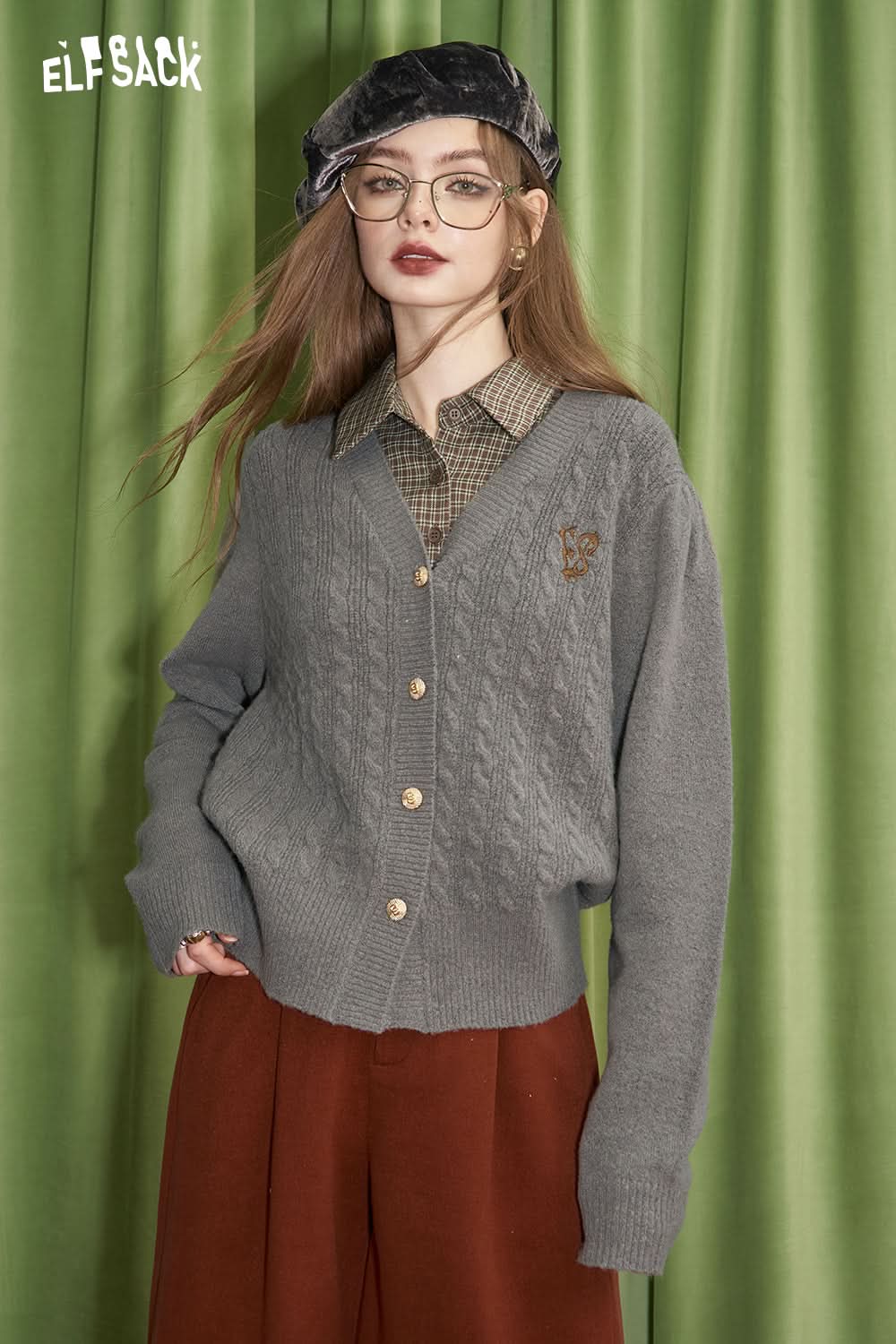 ELFSACK College style knitted cardigan with retro red checkered stitching