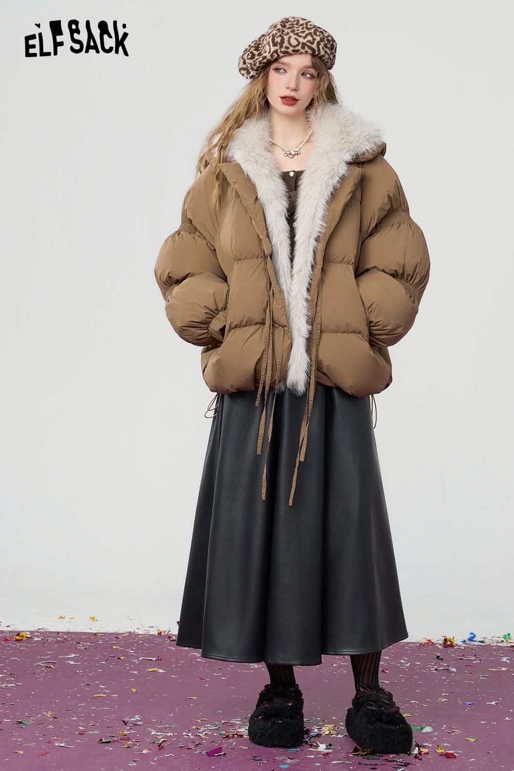 ELFSACK Retro front bow solid color knitted pullover square neck slim fit bottoming shirt