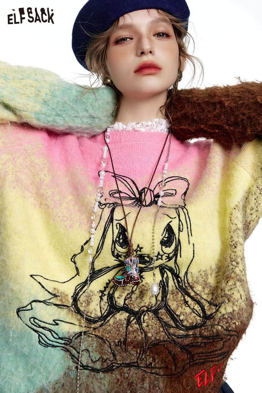 ELFSACK Original embroidery gradient color loose round neck sweater