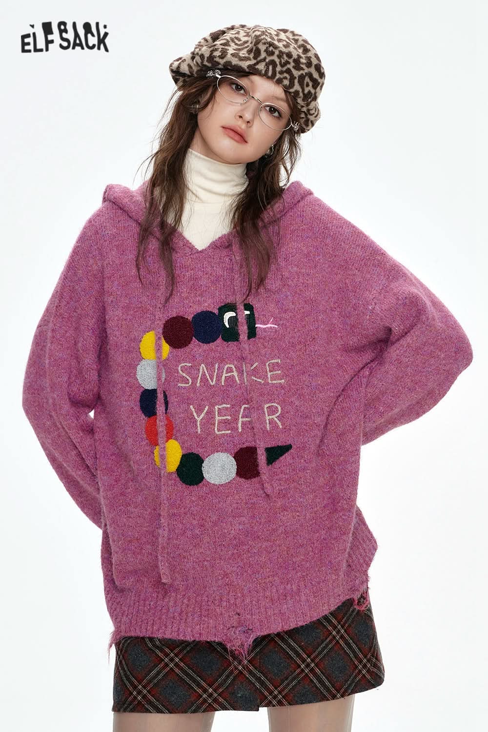 ELFSACK Cartoon snake towel embroidery loose hooded sweater
